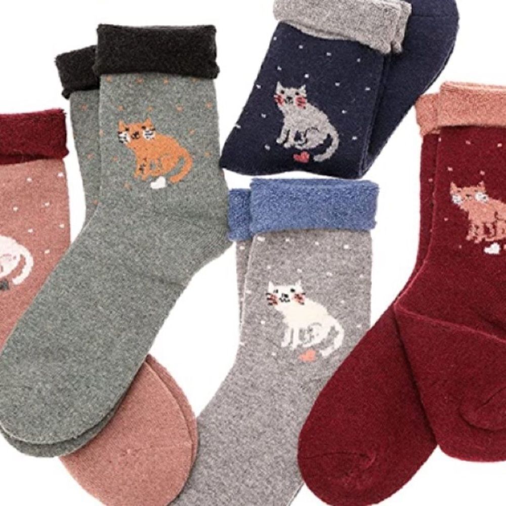 Cuffed cat socks   